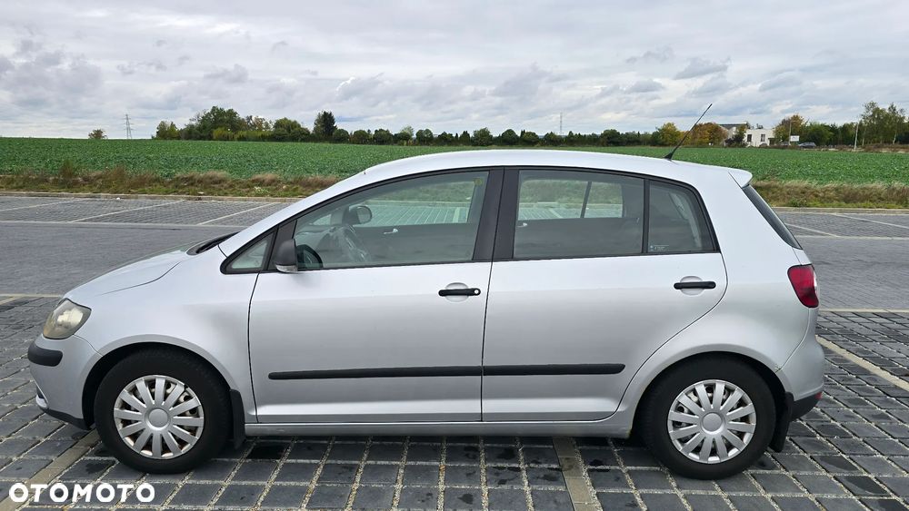 Volkswagen Golf Plus - 1