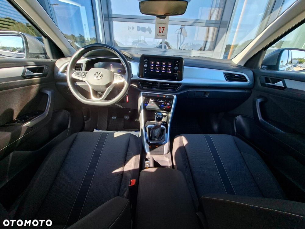 Volkswagen T-Roc - 16