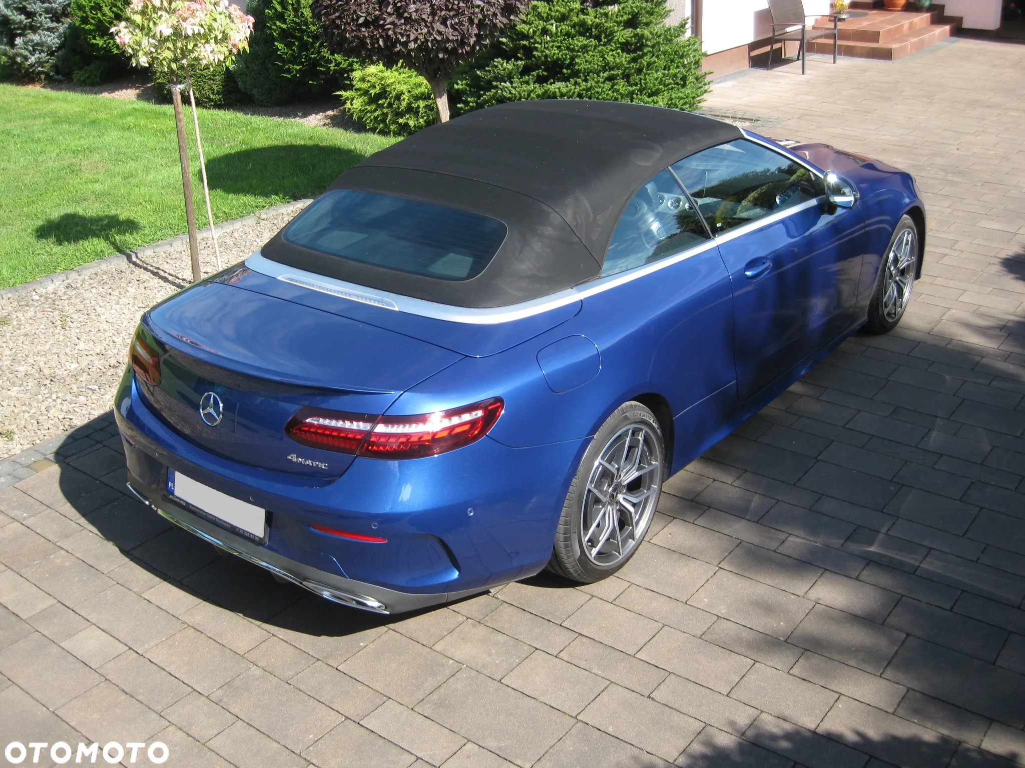 Mercedes-Benz Klasa E 200 Kabriolet 4-Matic 9G-TRONIC - 11