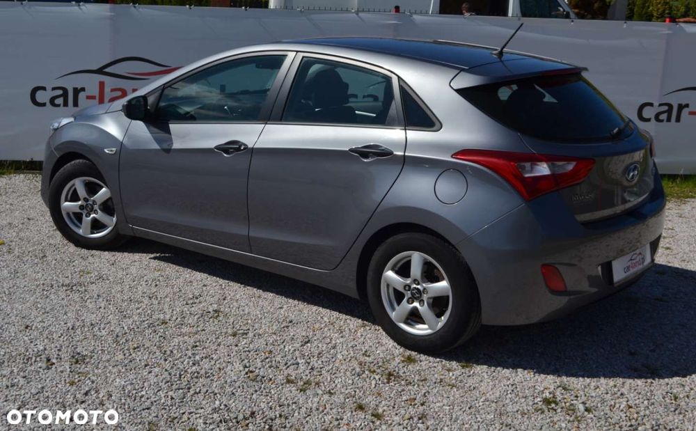 Hyundai i30 1.4 Classic - 11