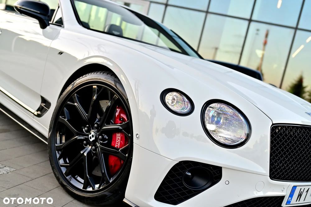 Bentley Continental GT - 10