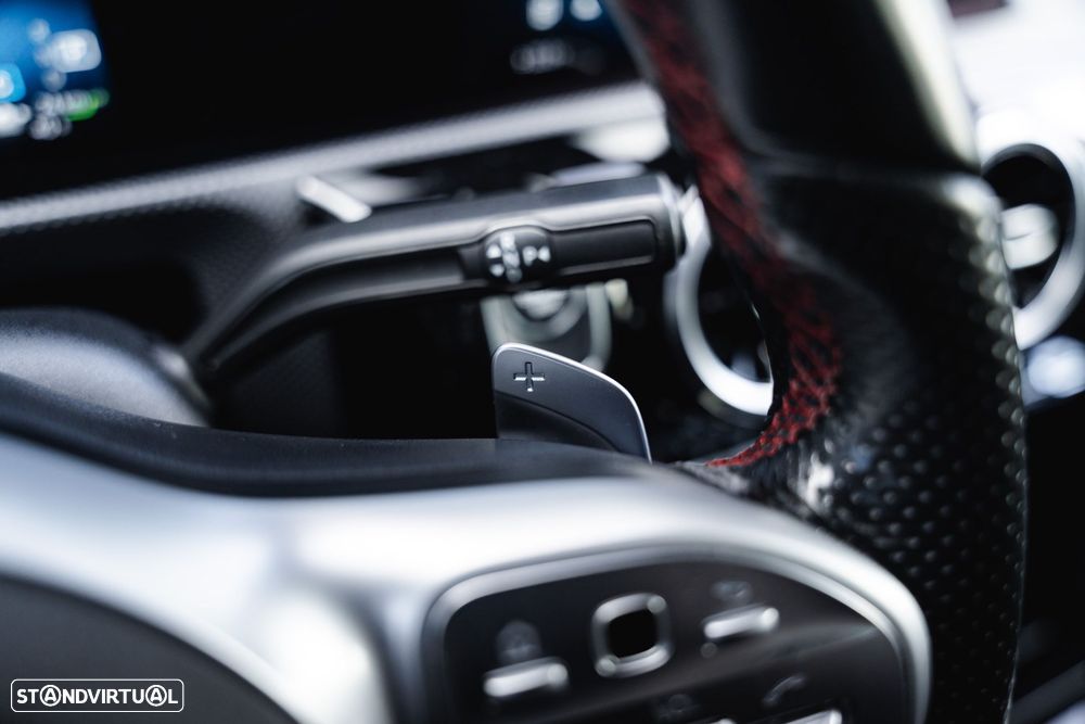 Mercedes-Benz A 250 e AMG Line - 14