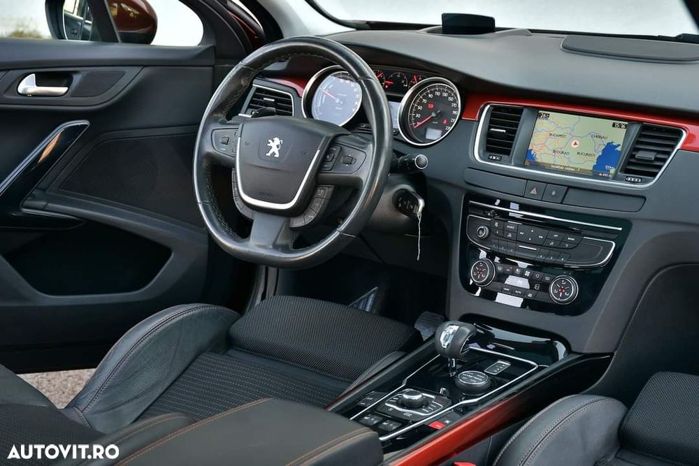 Peugeot 508 RXH 2.0 HDi FAP BMP Hybrid4 - 11