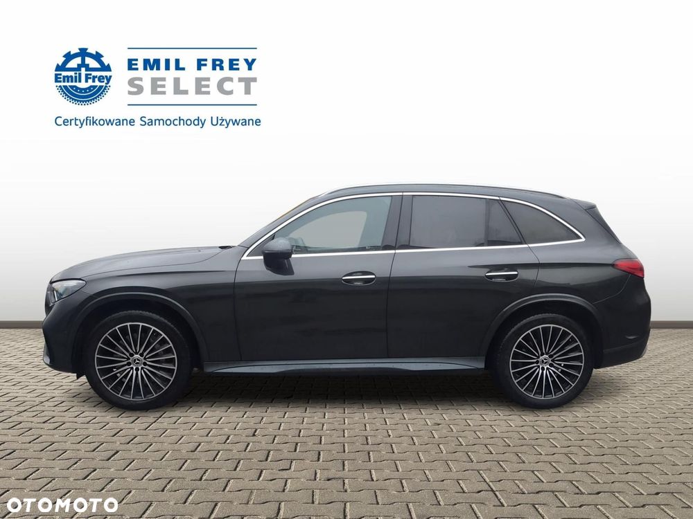 Mercedes-Benz GLC - 2