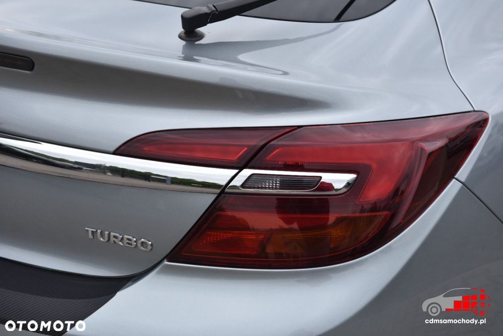 Opel Insignia - 14
