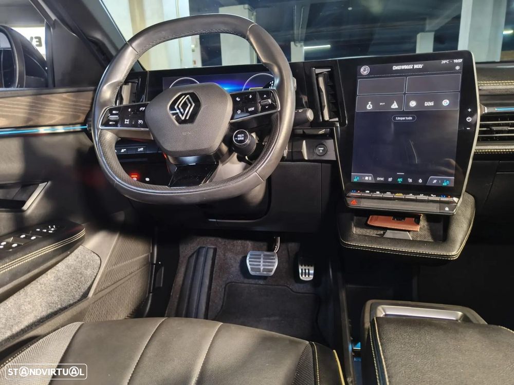Renault Mégane E-Tech EV60 Iconic Autonomia Conforto - 39