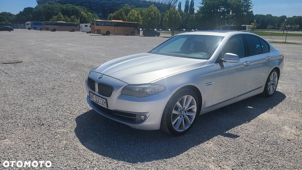 BMW Seria 5 535i - 7