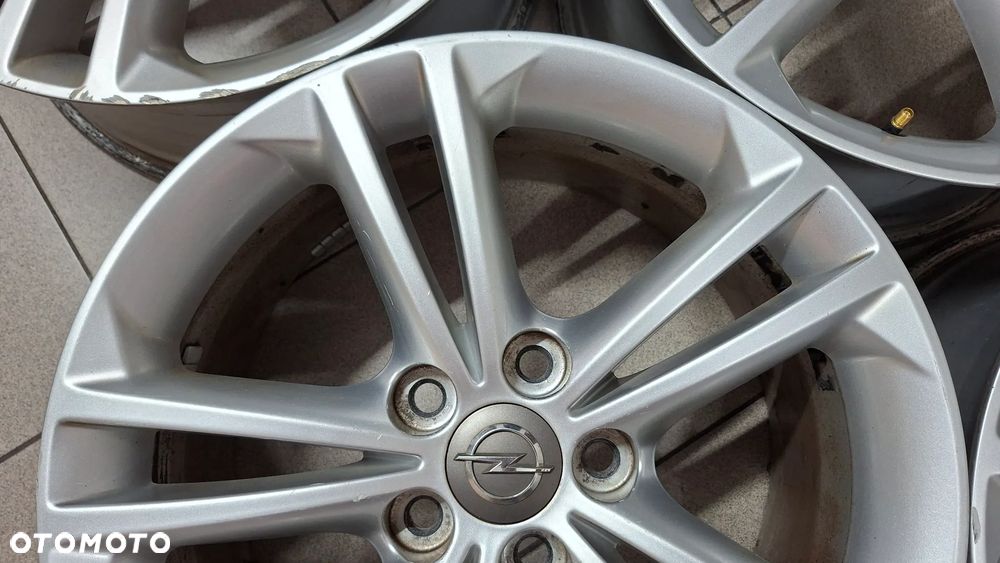 Felgi Aluminiowe 18 Opel Insignia A 5x120 ET 42 - 4