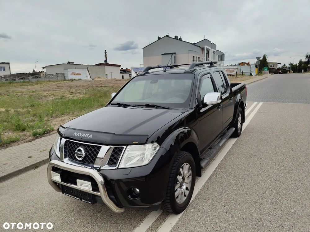 Nissan Navara 3.0 D V6 - 13