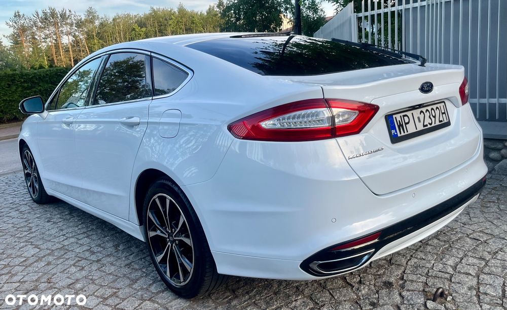 Ford Mondeo 2.0 TDCi Titanium 4WD PowerShift - 6