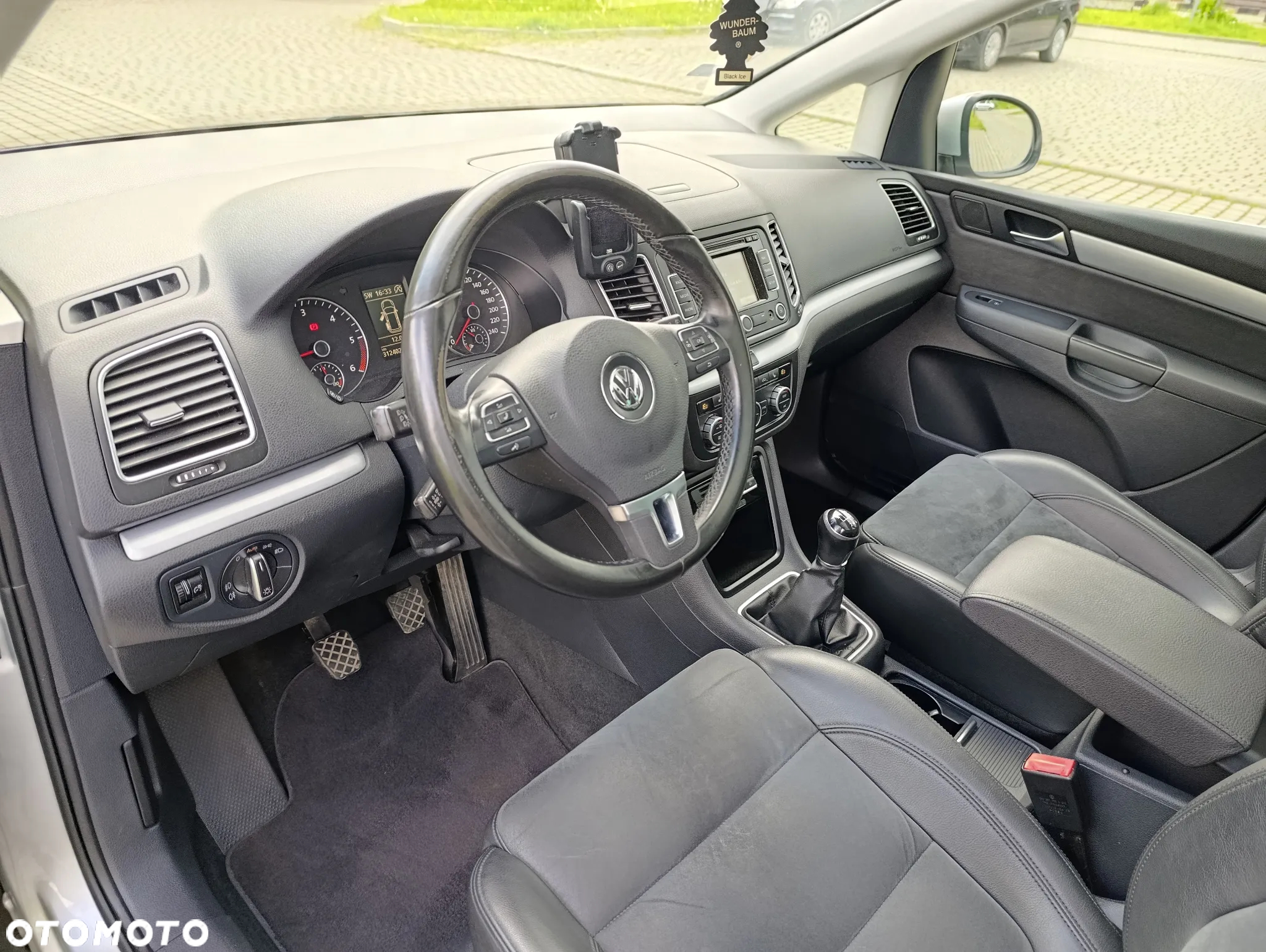 Volkswagen Sharan 2.0 TDI Comfortline - 13