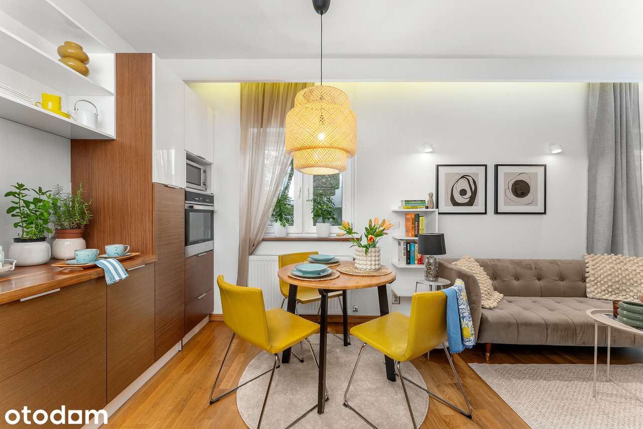 Przytulne dwupoziomowe balkon piwnica • 45/69 m2