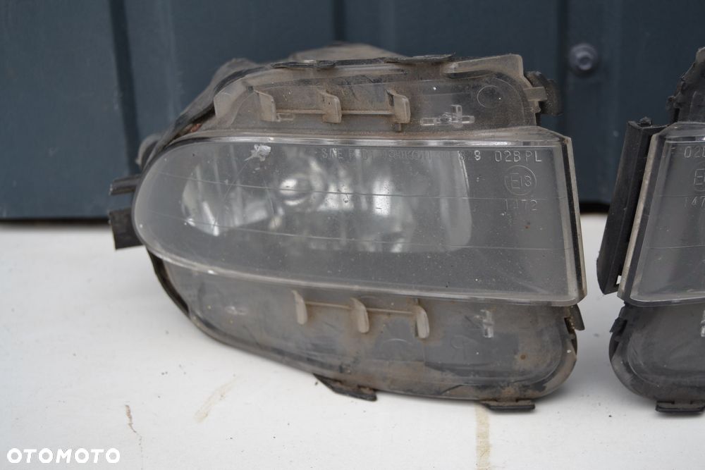 Lampa przód halogen lexus gs III 300/450h - 2
