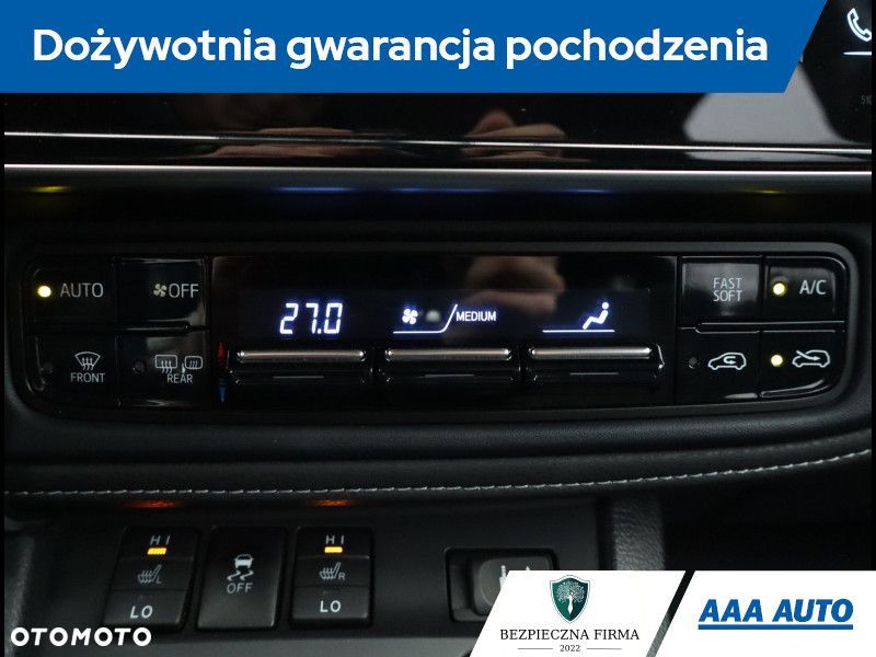 Toyota Auris - 22