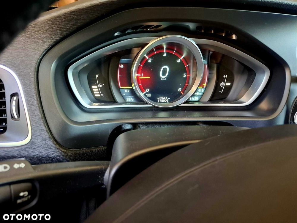 Volvo V40 - 4