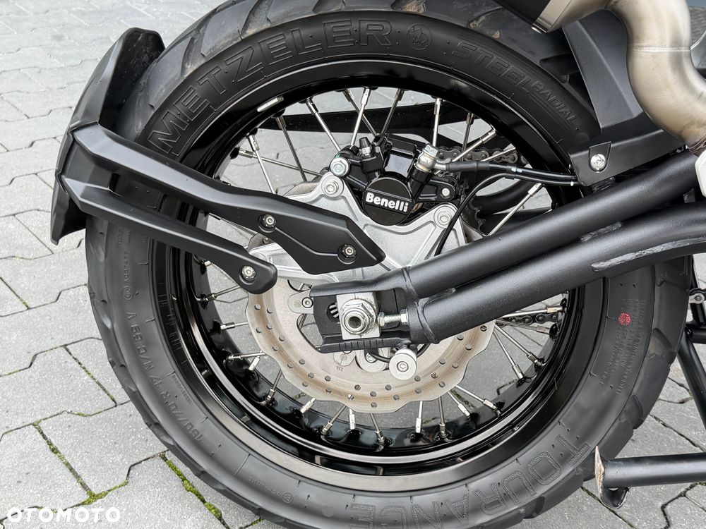 Benelli TRK 502X - 13