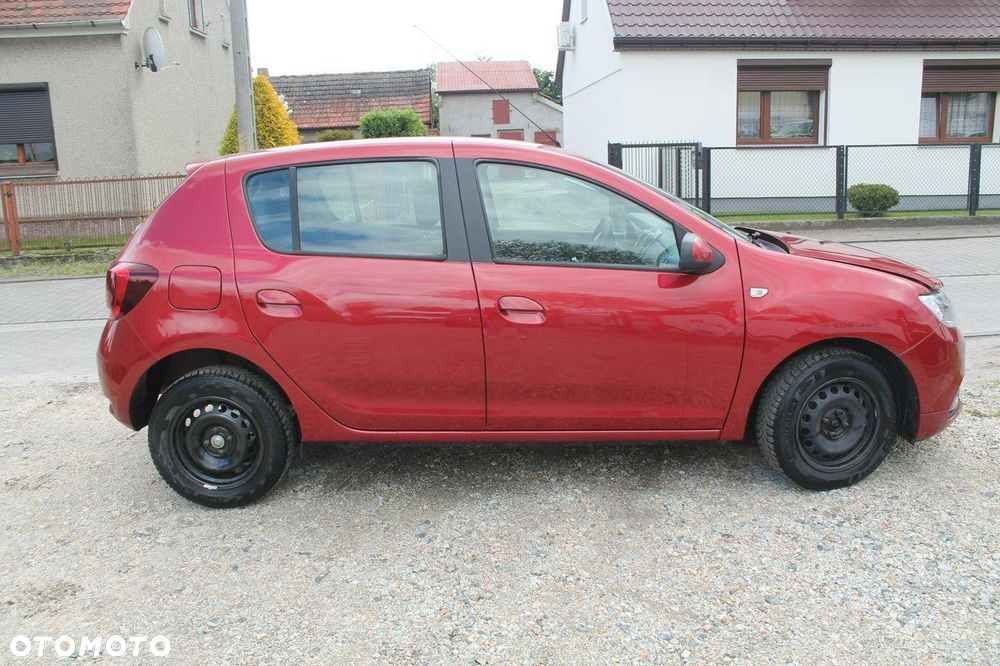 Dacia Sandero - 4