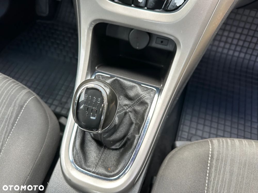Opel Astra 1.7 CDTI Essentia - 18