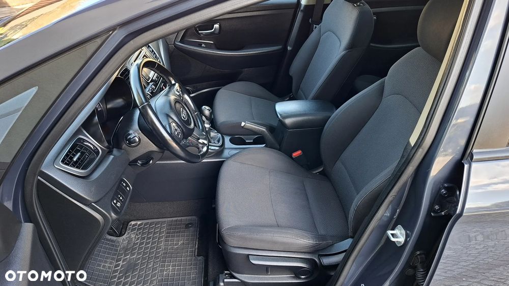 Kia Carens 1.7 CRDi Spirit - 23