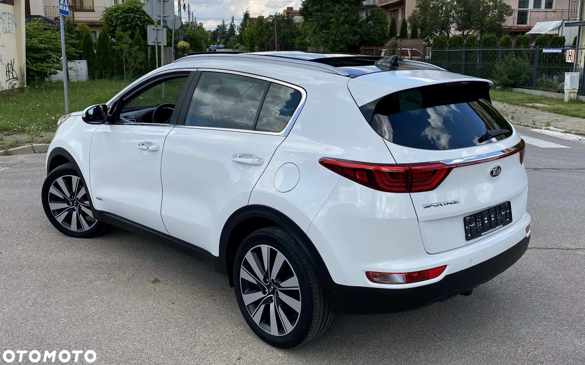 Kia Sportage 2,0 CRDI AWD GT Line - 6