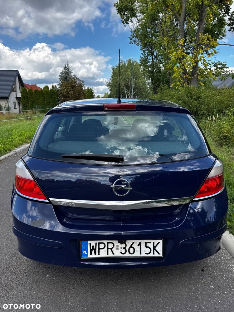 Opel Astra 1.4 Essentia - 10