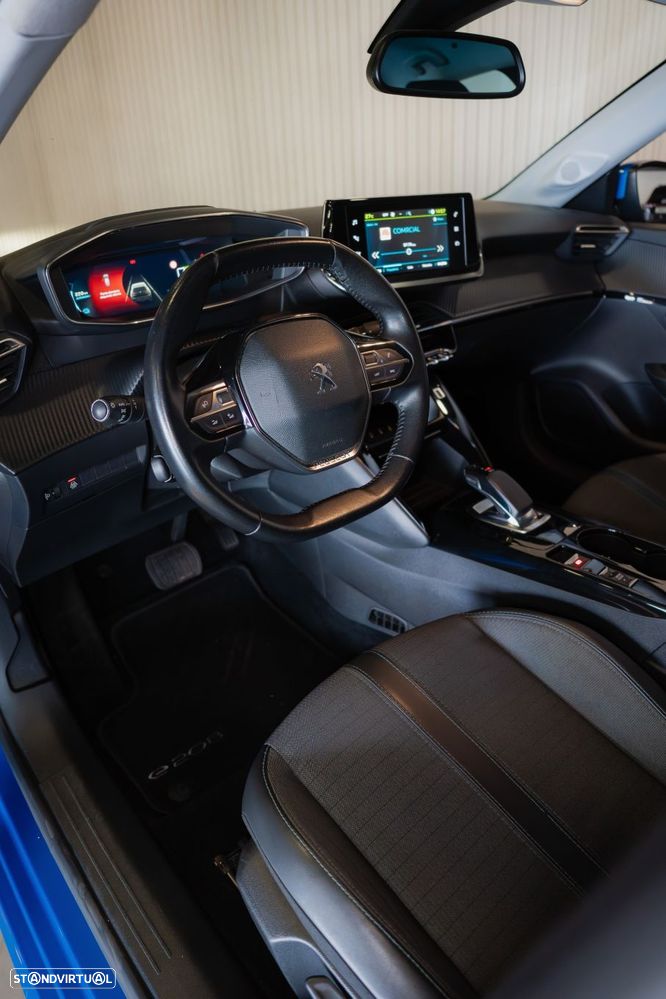 Peugeot e-208 50 kWh Allure - 17
