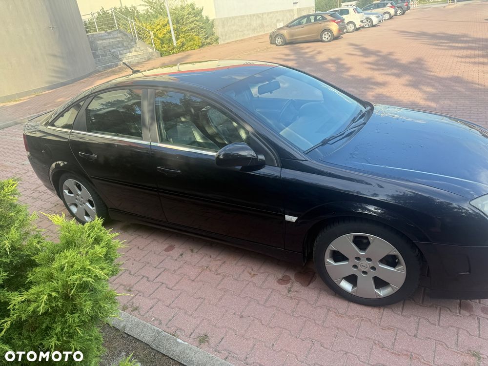 Opel Vectra 3.2 Elegance ActiveSelect - 2