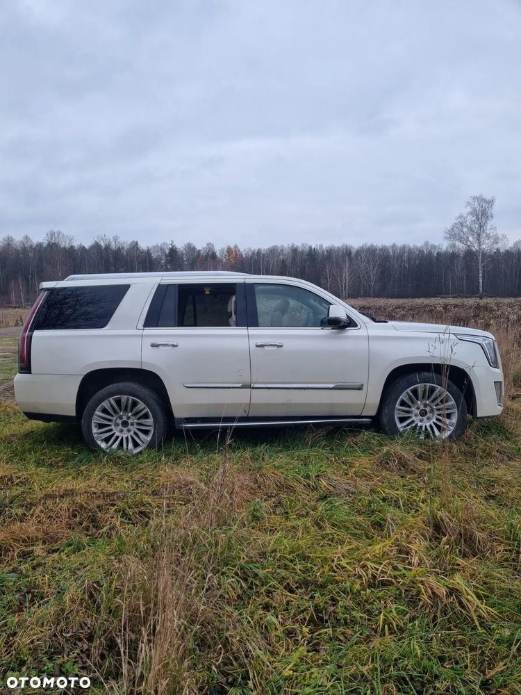 Cadillac Escalade 6.2 V8 Elegance - 8