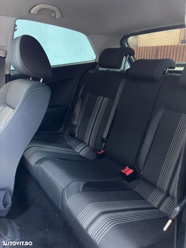 Volkswagen Polo - 19