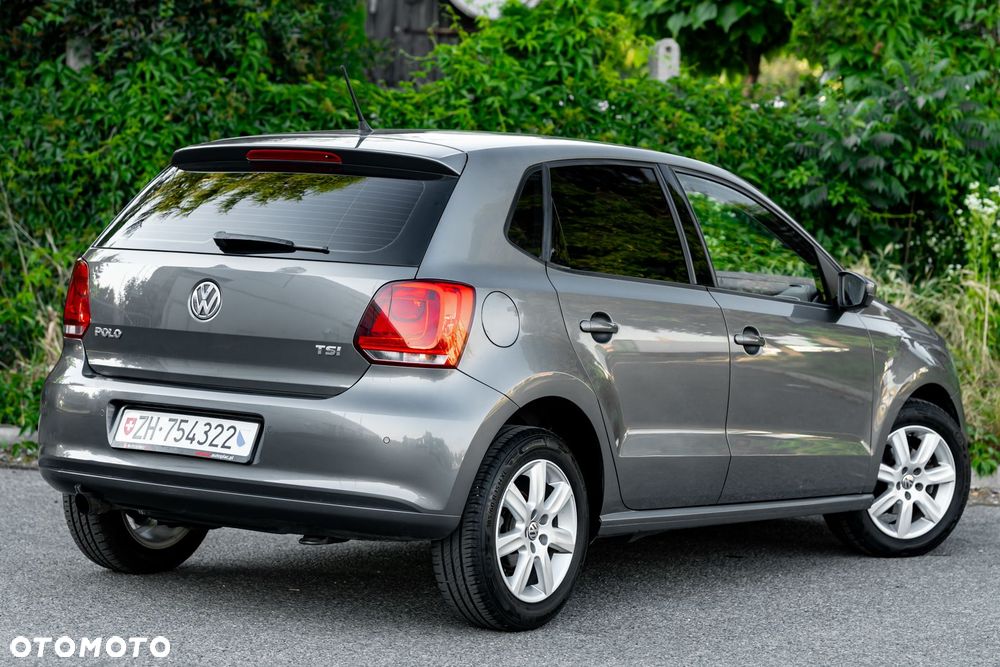 Volkswagen Polo 1.2 TSI Highline DSG - 13