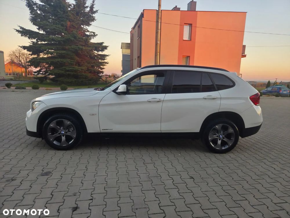 BMW X1 sDrive18d - 10