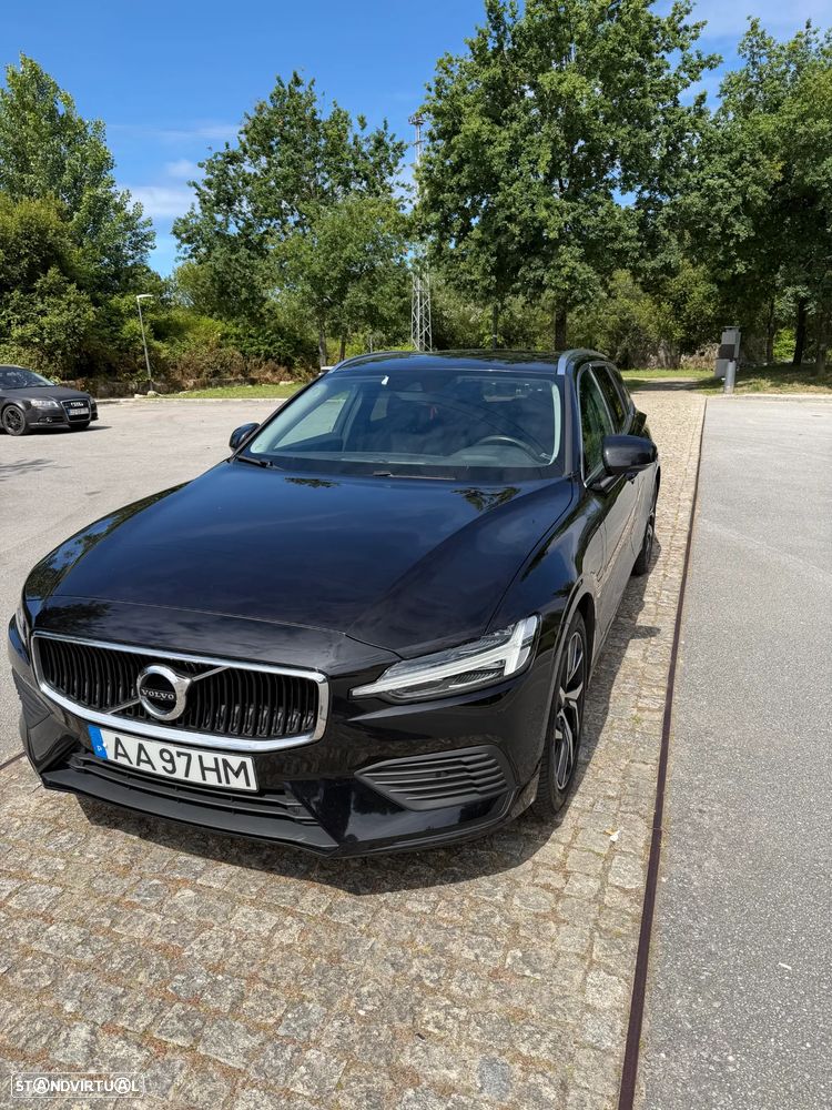 Volvo V60 2.0 T8 AWD TE Momentum Plus - 11