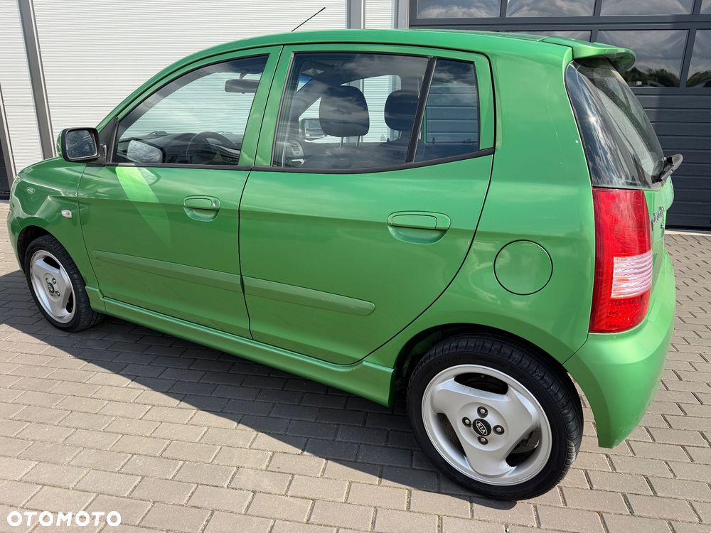 Kia Picanto 1.1 EX - 18