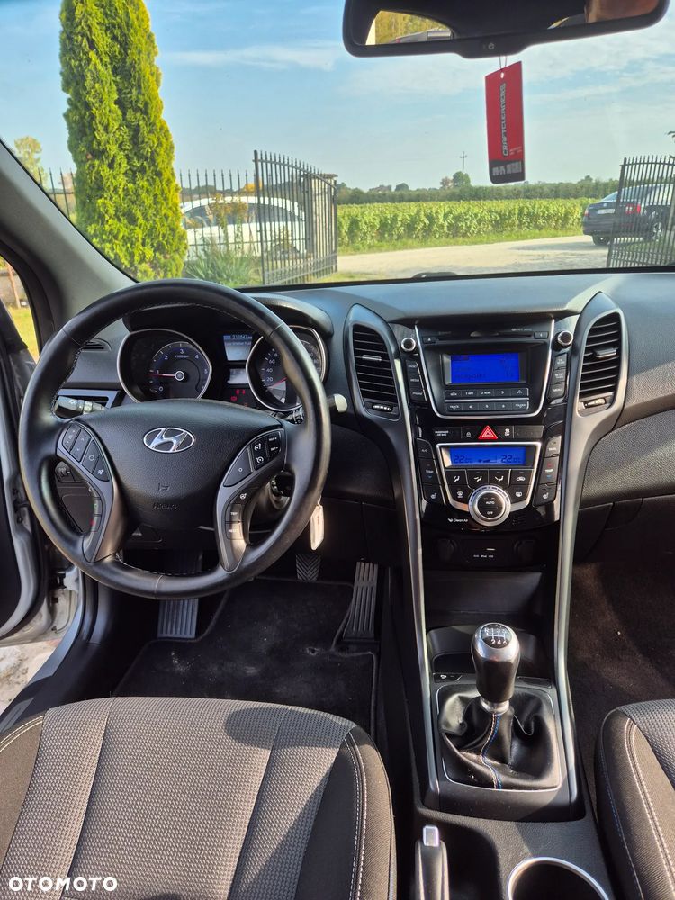 Hyundai i30 - 11