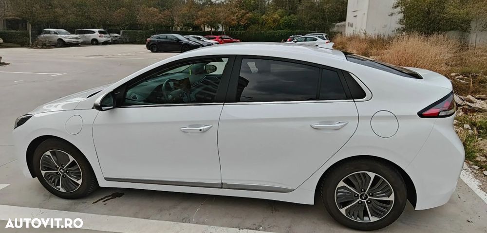 Hyundai IONIQ Plug-In Hybrid 1.6 141CP Exclusive - 4