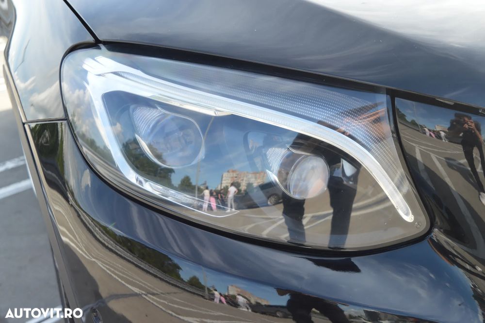 Mercedes-Benz GLC 250 d 4MATIC 9G-TRONIC - 12