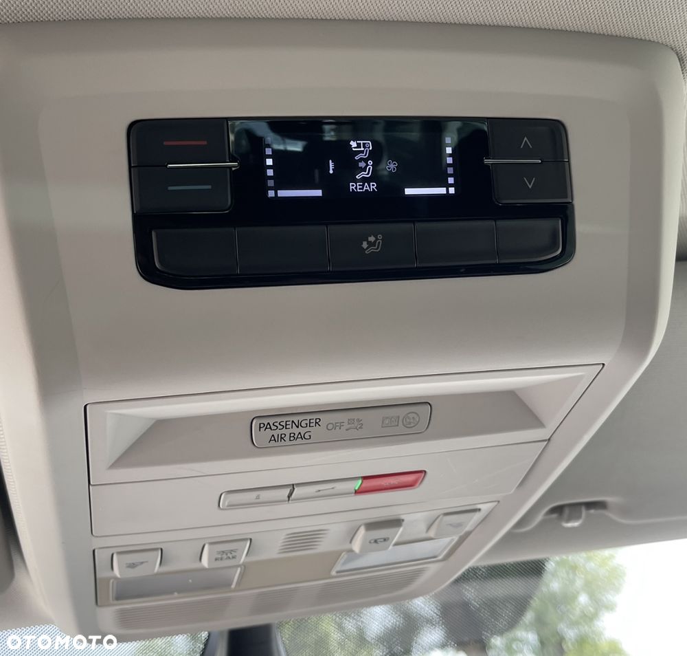 Volkswagen Multivan 2.0 TDI L1 Highline DSG - 24