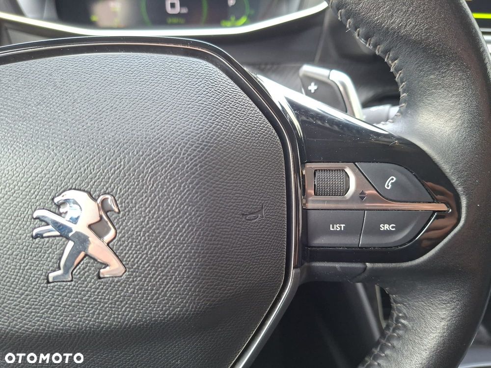 Peugeot 2008 1.2 PureTech Allure S&S EAT8 - 13