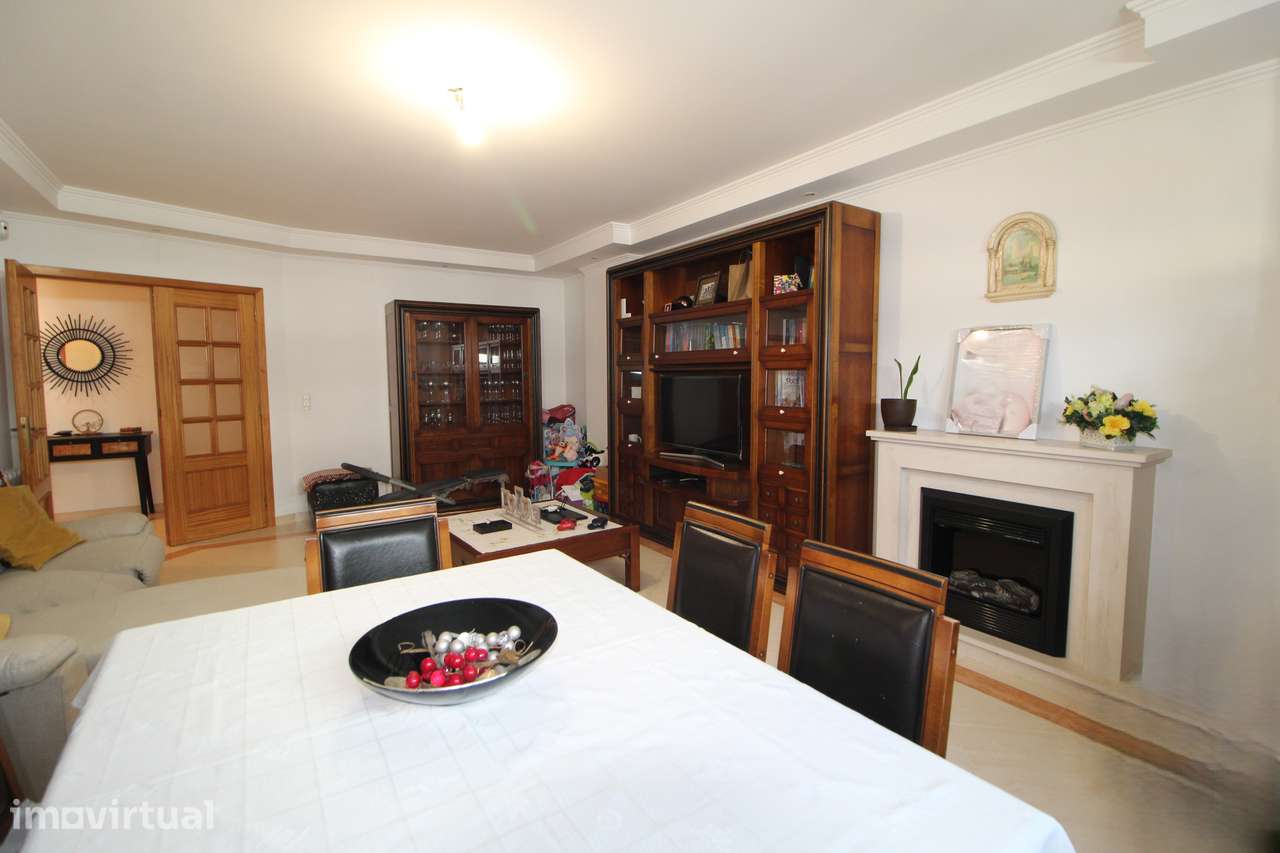 Apartamento, 116 m², Algueirão-Mem Martins - Grande imagem: 3/33