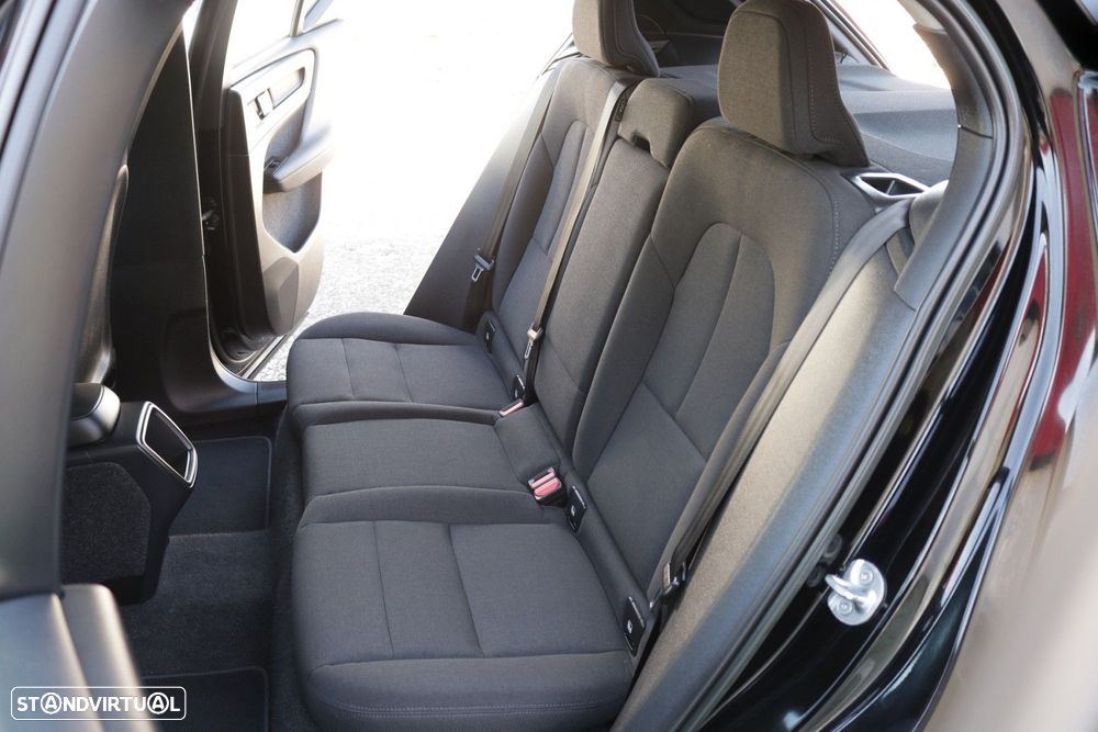 Volvo XC 40 1.5 T2 Essential - 27