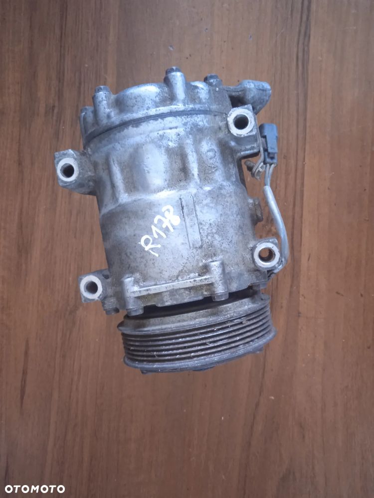 Sprężarka klimatyzacji Mazda 3 1.6 d Volvo v50 s40) - 2