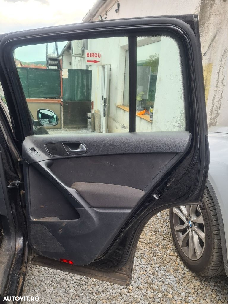 Usa Dreapta Spate Volkswagen Tiguan 5N Facelift 2011 - 2015 SUV 5 Usi NEGRU LC9X (1253) - 2