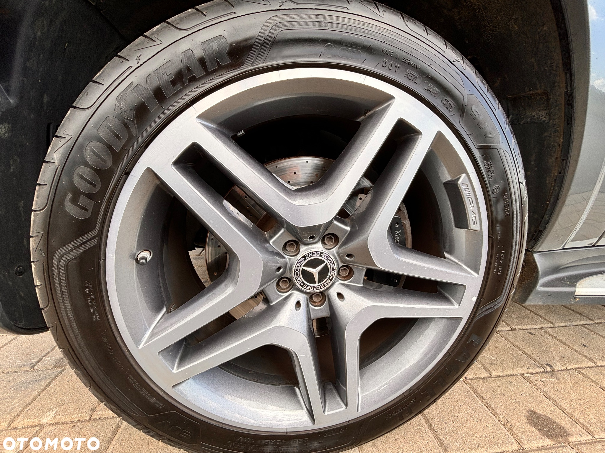 Mercedes-Benz GLS 350 d 4Matic 9G-TRONIC AMG Line - 6