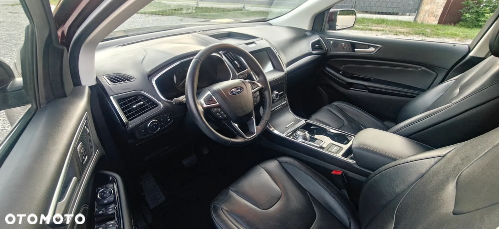 Ford Edge - 11