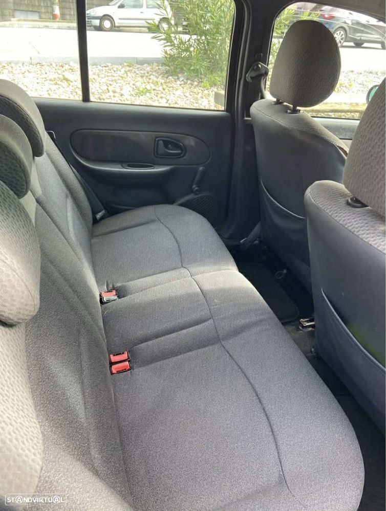 Renault Clio 1.2 16V Dynamique - 9