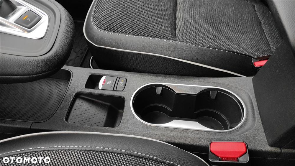 Renault Captur 1.6 E-TECH Full Hybrid 145 Techno - 15