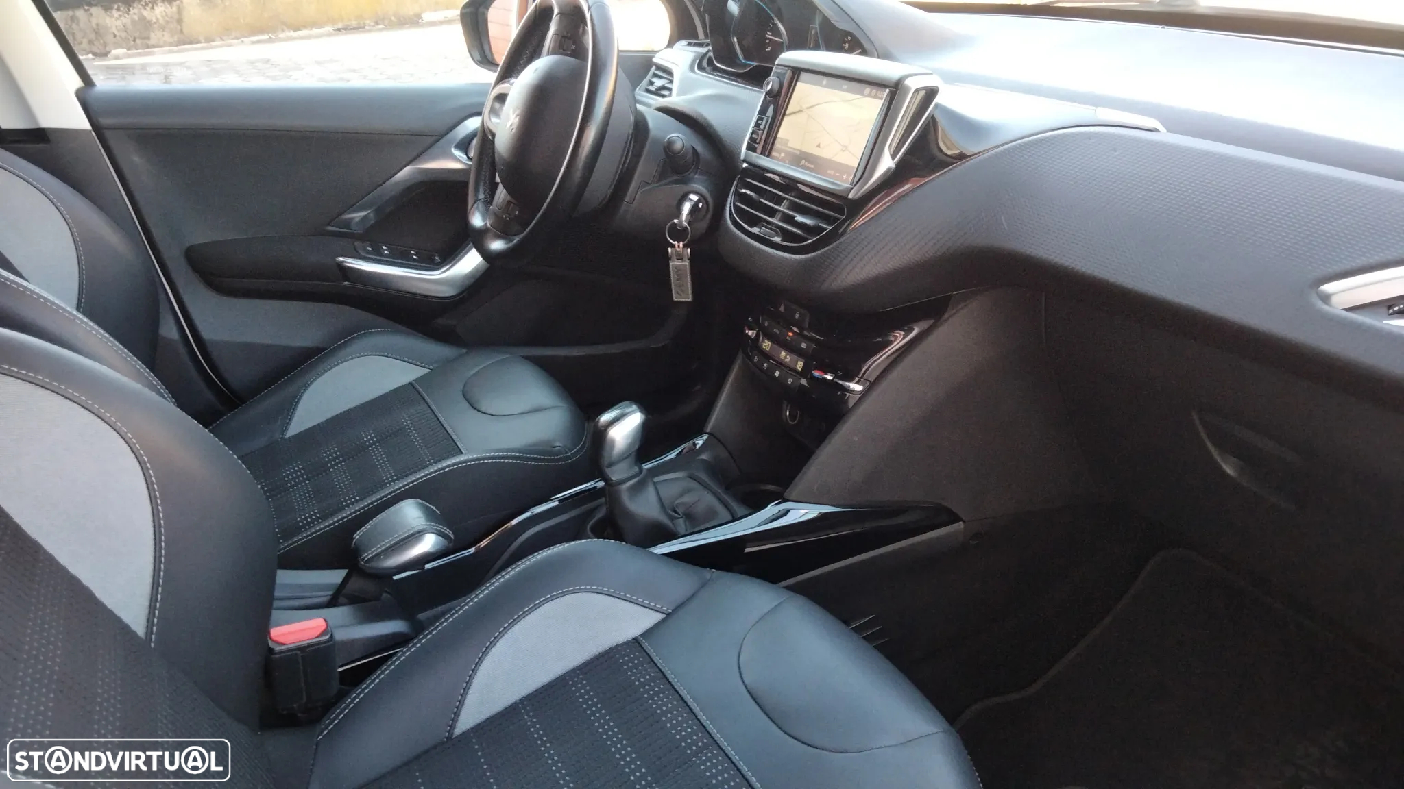 Peugeot 2008 1.6 BlueHDi Crossway - 10