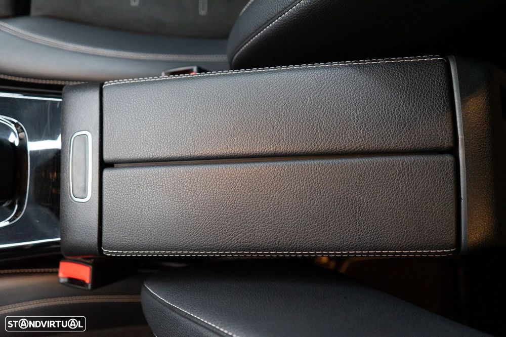 Mercedes-Benz CLA 250 e 8G-DCT Edition AMG Line - 29