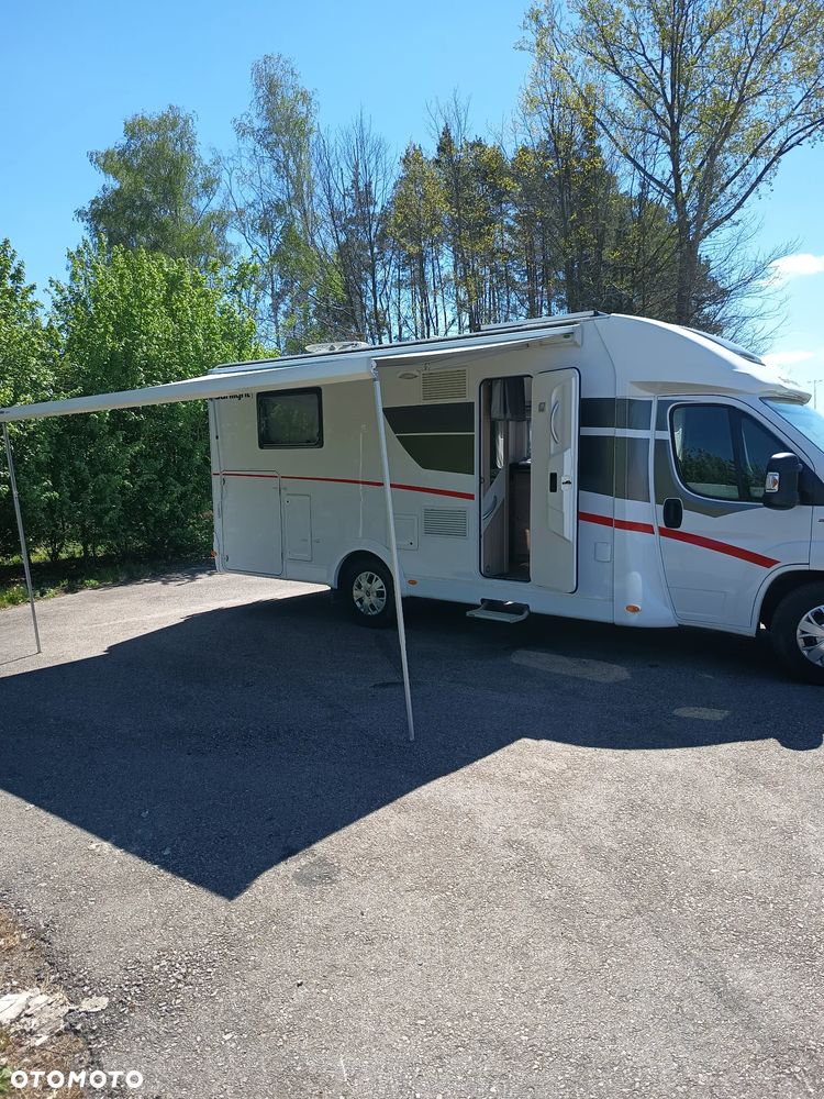 Sunlight Ducato camper - 10