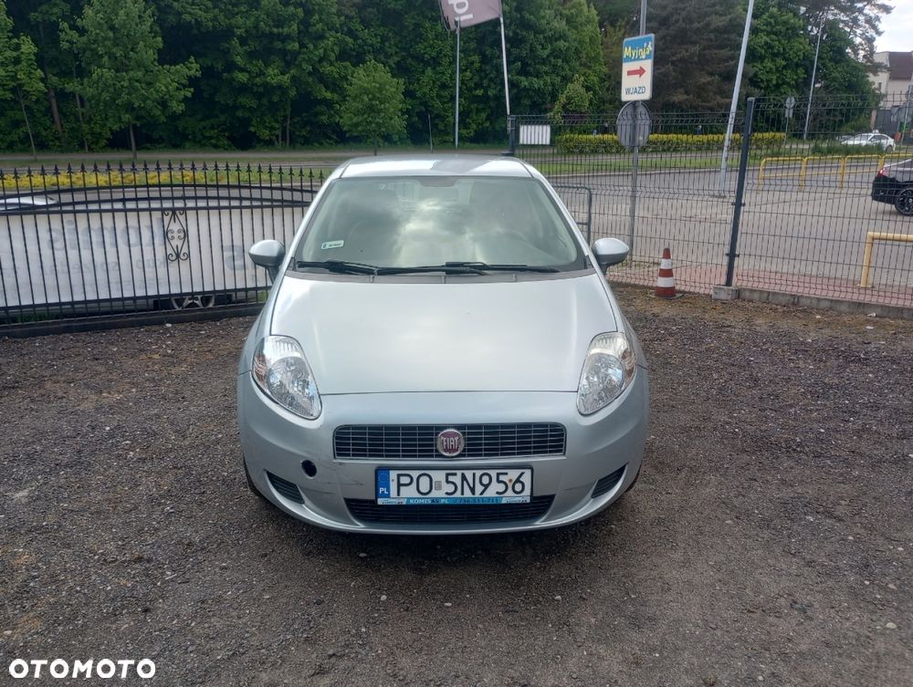 Fiat Grande Punto - 2